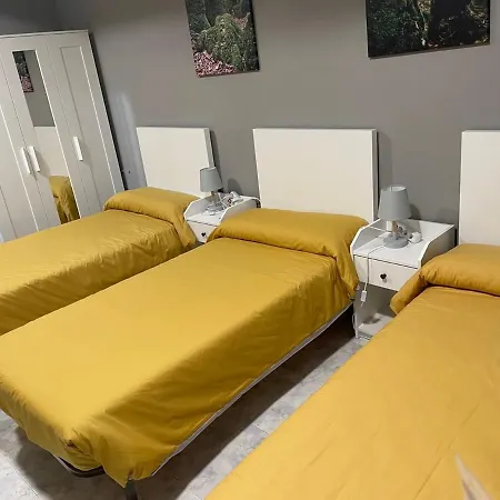 Casa De Fernando * 特里亚卡斯特拉